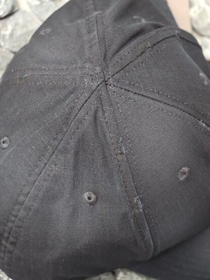 Balenciaga 10,000-stitch cap - Image 9