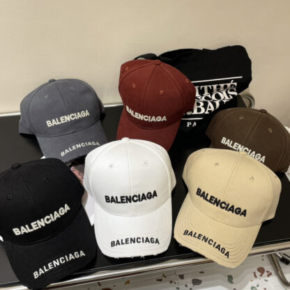 Balenciaga simple and stylish couple baseball cap - Image 9