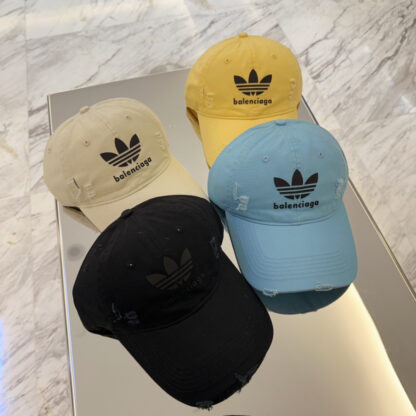 Balenciaga simple and stylish couple baseball cap - Image 9