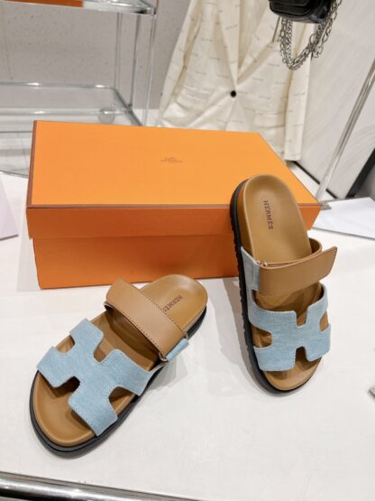 Hermes brown blue spring and summer new leather slippers - Image 9