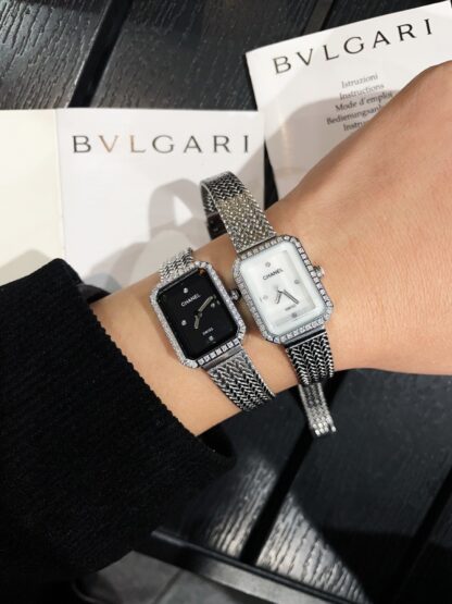 Chanel Vintage Sugar Cube Women's Watch - Image 10