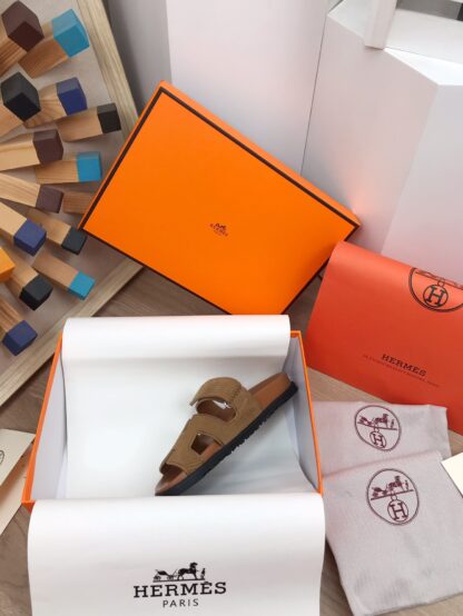 Hermès brown new spring and summer leather slippers - Image 9