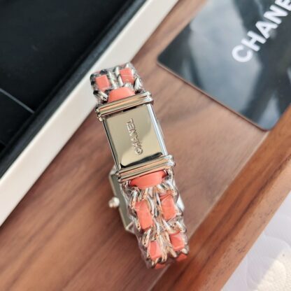 Chanel stylish and exquisite women's watches - Image 10