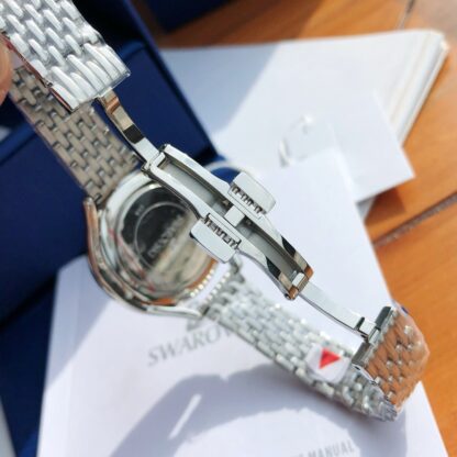 Swarovski ladies quartz watch - Image 9