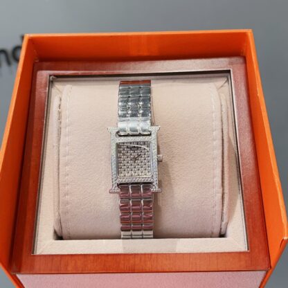 Hermes Square Dial Fashionable Temperament Watch - Image 9