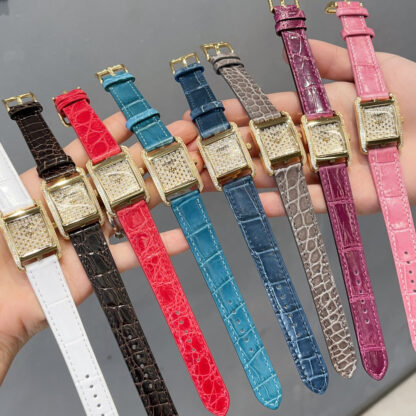 Hermes Square Dial Elegant Watch - Image 9