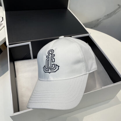 Celine simple letters fashion trend advanced baseball cap - Image 9