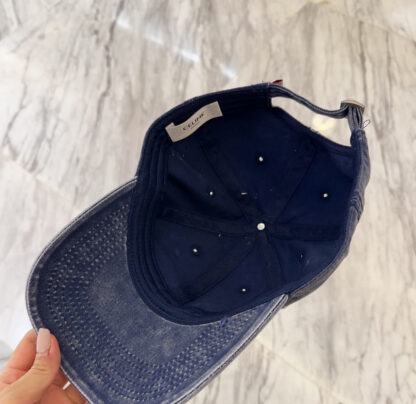 Celine best-selling baseball cap - Image 9
