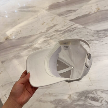 Celine's popular exquisite baseball cap - Image 9