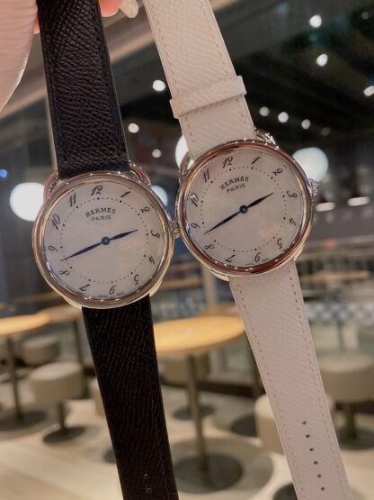 Hermes stylish quartz watch - Image 7
