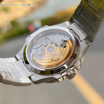 Patek Philippe 7118 Women's Nautilus Full Diamond Limited Edition Watch - Image 9