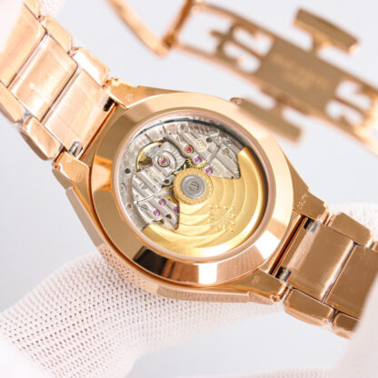 Patek Philippe twenty4 series 7300 watch - Image 9