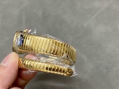 Bulgari classic snake-shaped exquisite unique watch - Image 8