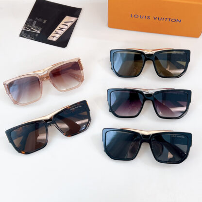LOUIS VUITTON Fashion Sunglasses - Image 10
