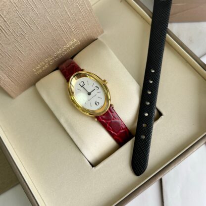 Bulgari Elegant European Style Unique Watch - Image 9