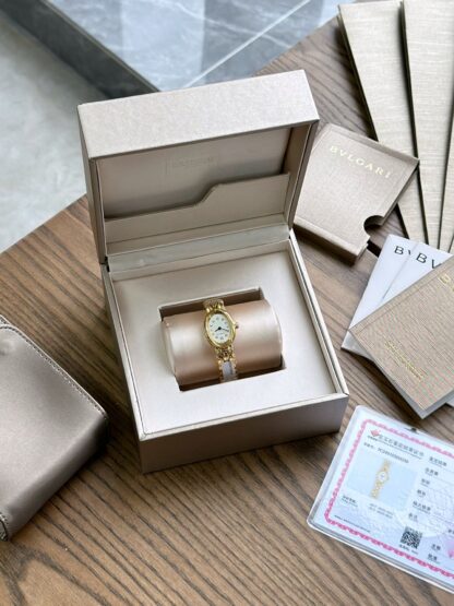Bulgari's ultra-thin watch - Image 9