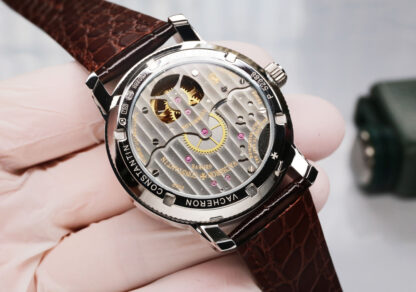 Vacheron Constantin traditionnelle tourbillon watch - Image 9