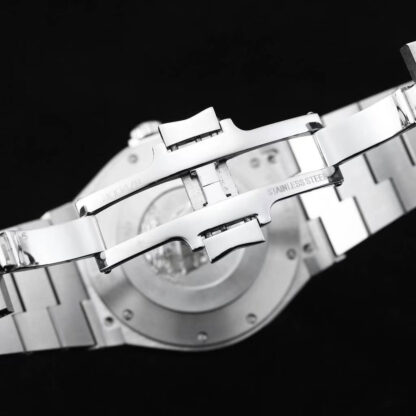 Vacheron Constantin Multifunction Men's Automatic Watch - Image 9