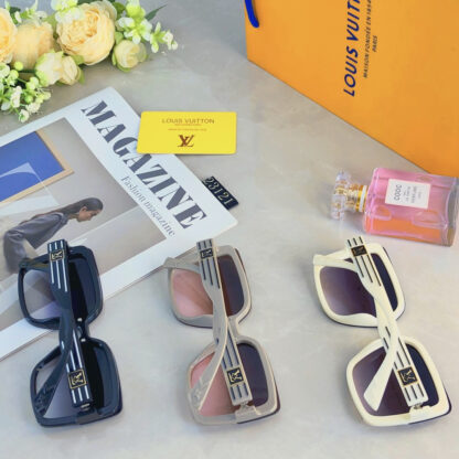 LOUIS VUITTON Fashion Sunglasses - Image 10