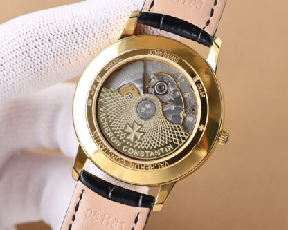 Vacheron Constantin simple and versatile watch - Image 9