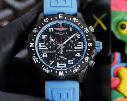 Breitling's ideal luxury sports watch - Image 9