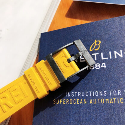 Breitling Quartz Chronograph - Image 8