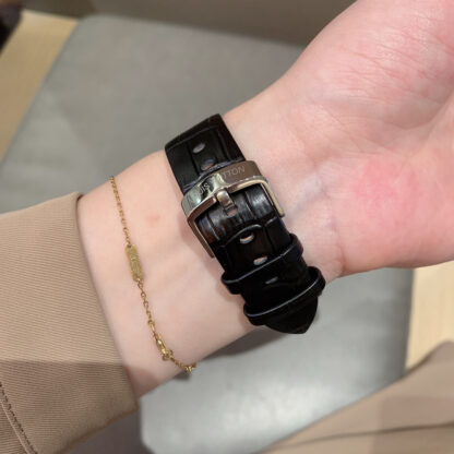 Louis Vuitton Cowhide Quartz Watch - Image 8