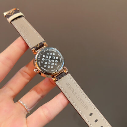 Louis Vuitton Cowhide Quartz Watch - Image 9