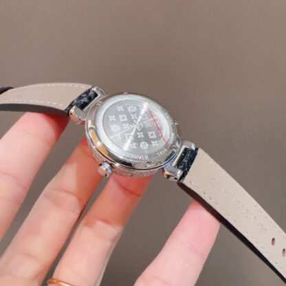 Louis Vuitton cowhide watch - Image 9