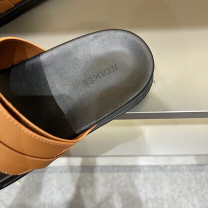 Hermes summer orange high-end comfortable slippers - Image 9