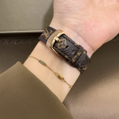 Louis Vuitton three-hand super hot watch - Image 9