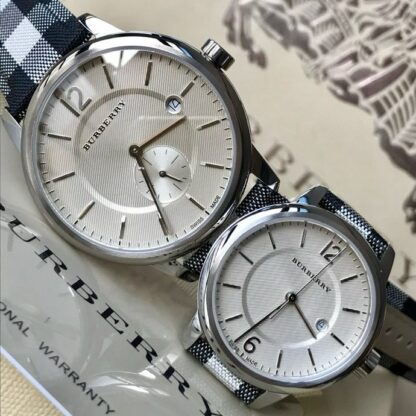Burberry Classic Vintage Fashion Watch - Image 9