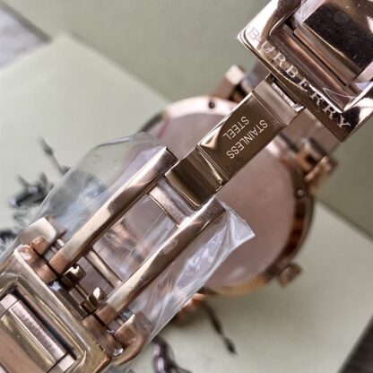 Burberry Exquisite Versatile Quartz Men's Watch - Image 9