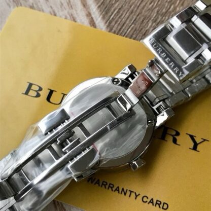 Burberry Exquisite Elegant Fashion Quartz Women's Watch - Image 9