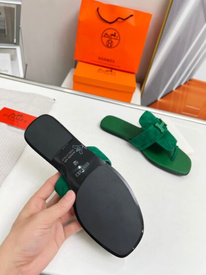 Hermès Spring and Summer Dark Green Daily Home Travel Holiday Essential Slippers - Image 8
