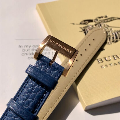 Burberry Quartz Women's Watch - Image 9