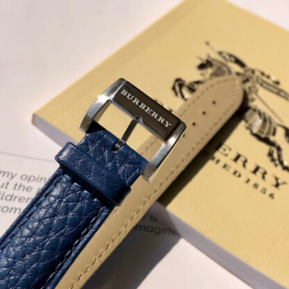 Burberry Quartz Women's Watch - Image 9
