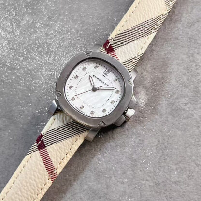 Burberry British Style Series Women's Watch - Image 9