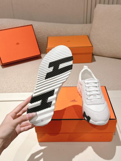Hermes classic couple style white and gray breathable casual sports shoes thick sole 3cm - Image 9