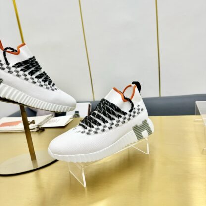 Hermès Spring and Summer Classic Couple Style British White and Orange Colorblock Sports Casual Shoes - Image 9