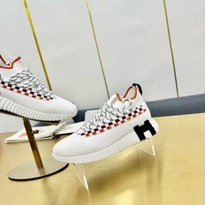 Hermès Spring and Summer Classic Couple Style British White, Orange and Black Colorblock Sports Casual Shoes - Image 9