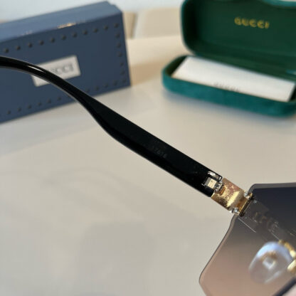 Gucci fashion sunglasses - Image 9