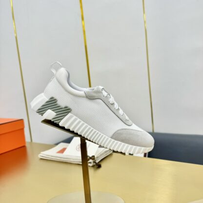 Hermès Spring and Summer White and Gray Colorblock Couple Classic Sports Casual Shoes - Image 9
