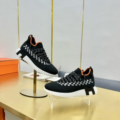Hermès Spring/Summer Black, White and Orange Couple Classic Sports Shoes - Image 9