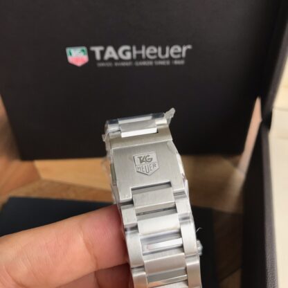 TAGHeuer Carrera Series Double Calendar Watch - Image 7