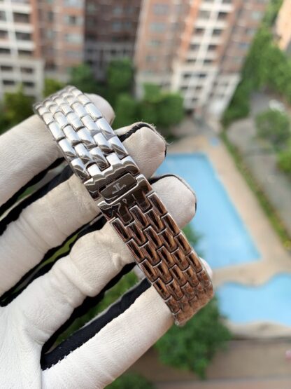 Jaeger-LeCoultre Classic Reverso Luxury Women's Watch - Image 9