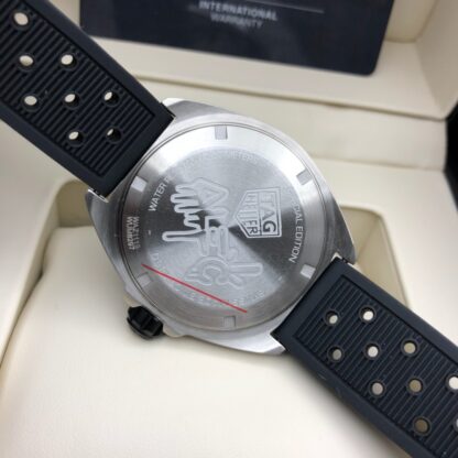 TAGHeuer Unisex Quartz Watch - Image 8
