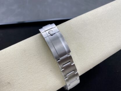 Rolex Yacht 40mm Series - Image 8