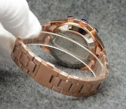 TAGHeuer Classic Luxury Men's Watch - Image 9