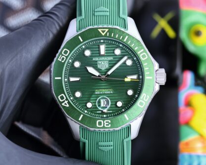 TAGHeuer Aquaracer Series Automatic Mechanical Watch - Image 9